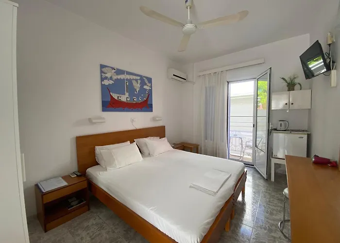 Florida Hotel & Apartments - Adults Only